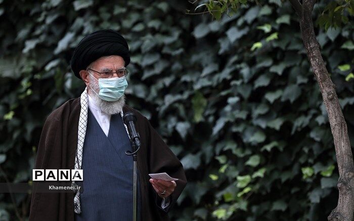 مسئولان باید مشکل معیشتی و گرانی را حل کنند