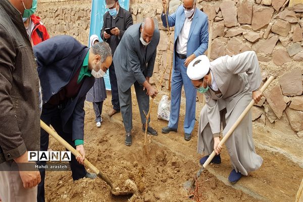 روزدرختکاری در شهرستان خوسف استان خراسان جنوبی