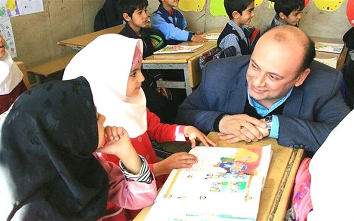 حذف سختی کار برخی از معلمان عشایری در احکام شغلی صحت ندارد