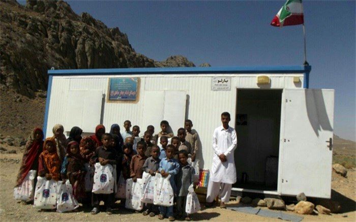 آئین بهره‌برداری از 100 مدرسه و انعقاد تفاهم‌نامه ساخت 1000 مدرسه روستایی و عشایری برگزار شد