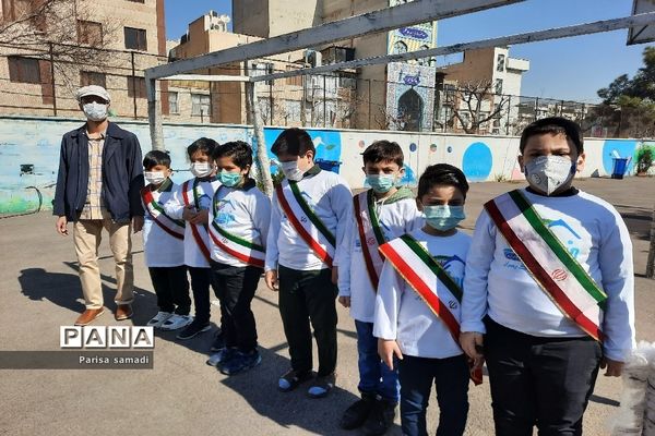 آیین جشن نیکوکاری در دبستان فرهنگ منطقه ۱۳