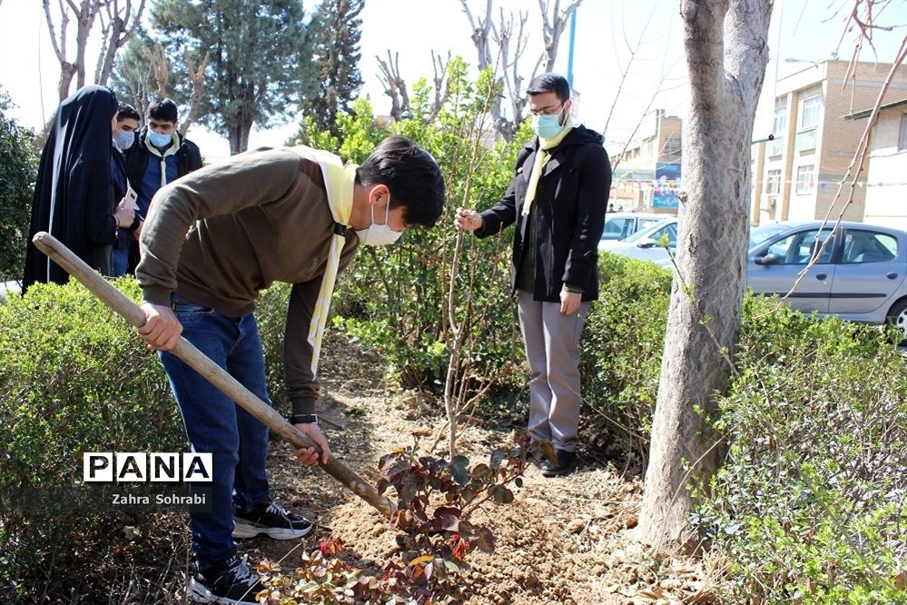 آیین کاشت درخت در آموزش و پرورش اسلامشهر