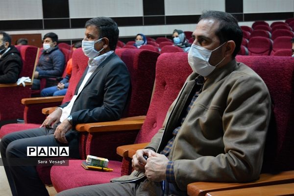 ویژه برنامه عطر عاشقی دانش آموزان مکلف پسر در شهرستان شهریار