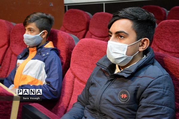 ویژه برنامه عطر عاشقی دانش آموزان مکلف پسر در شهرستان شهریار