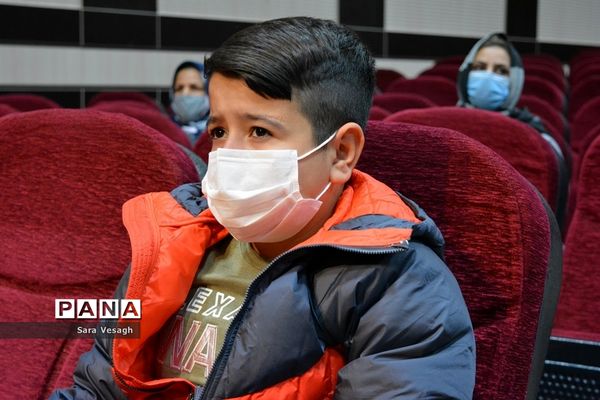 ویژه برنامه عطر عاشقی دانش آموزان مکلف پسر در شهرستان شهریار