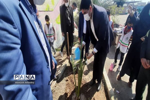 برگزاری مراسم هفته درختکاری درمدارس  شهرستان حمیدیه