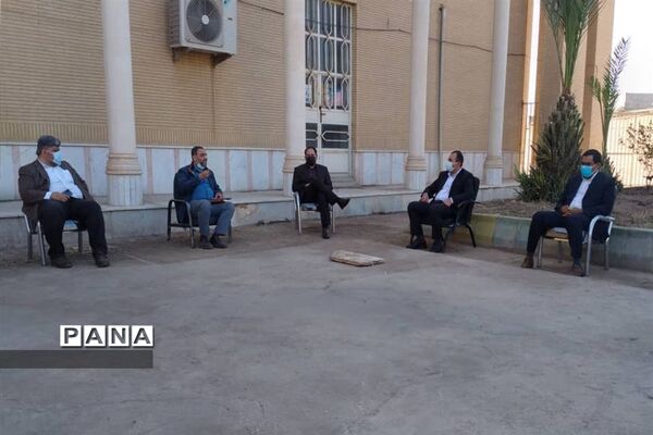 برگزاری اولین جلسه قرارگاه فرهنگی مقابله با کرونا در آموزش و پرورش کارون