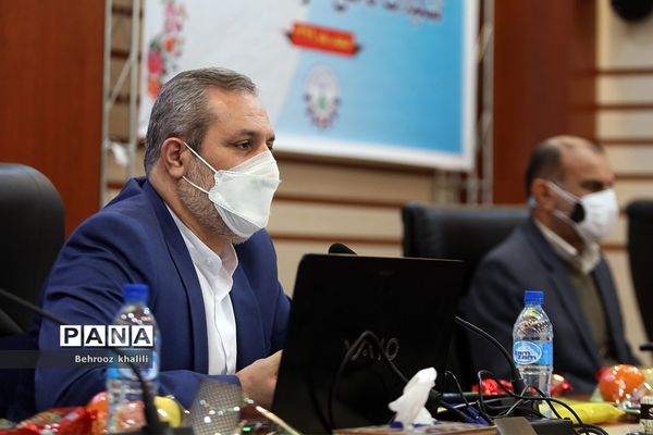 نشست قطبی تبیین باز مهندسی تشکیلات دانش‌آموزی پیشتازان