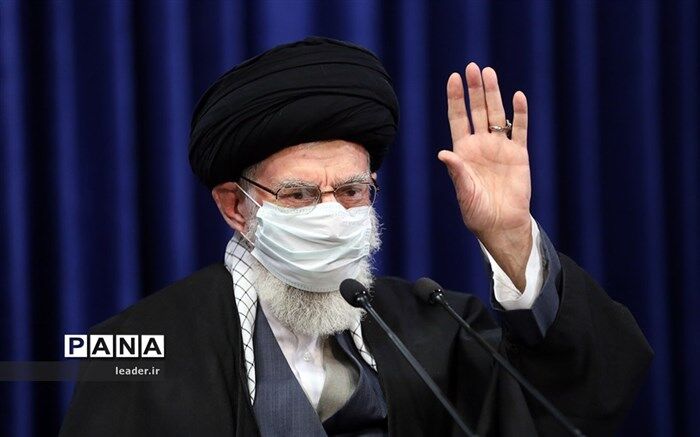 انتشار تقریظ رهبر انقلاب بر کتاب "عصرهای کریسکان" در سنندج