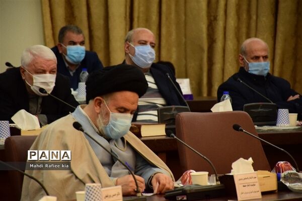امضا تفاهم نامه سه جانبه شهرداری، آموزش و پرورش و انجمن حکمت در تبریز