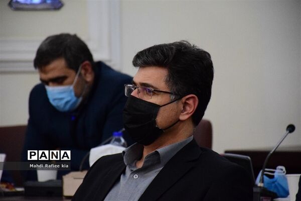 امضا تفاهم نامه سه جانبه شهرداری، آموزش و پرورش و انجمن حکمت در تبریز