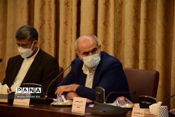 امضا تفاهم نامه سه جانبه شهرداری، آموزش و پرورش و انجمن حکمت در تبریز