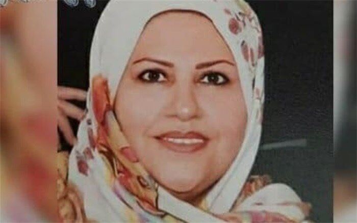 مدیر خیر مدرسه‌ای در رودهن برای دانش آموزان نیازمند گوشی و تبلت تهیه کرد