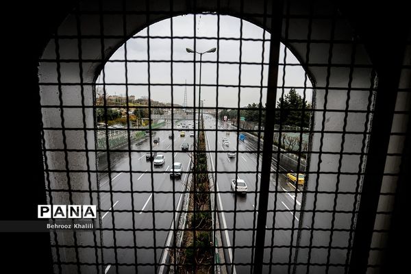 تهران بارانی در آخرین روزهای سال