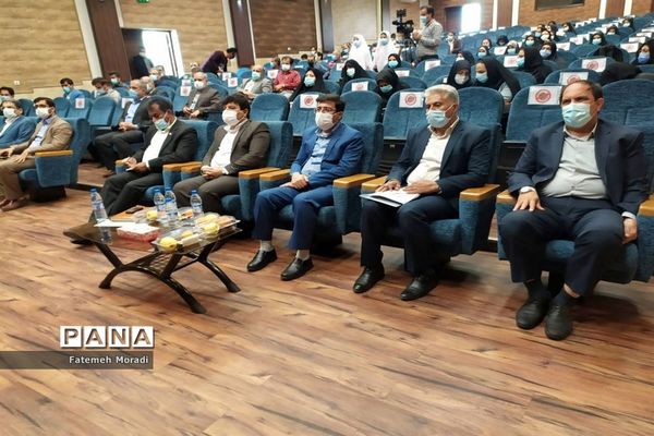 همایش تجلیل از طلایه داران تربیت  منطقه دلوار