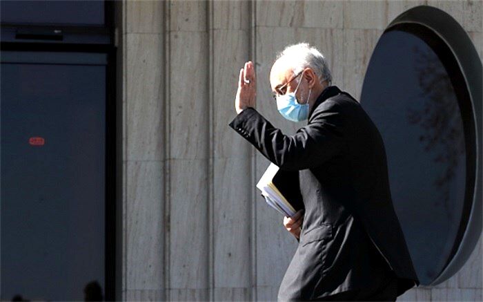 صالحی: فتوای رهبر انقلاب در حرمت بمب اتم حرف نهایی ایران است