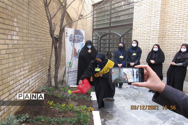 مراسم به ثمر رسیدن فعالیت های کانون یاریگران زندگی  منطقه یک