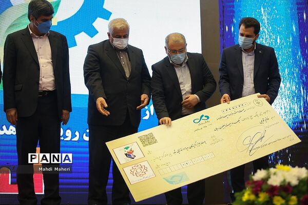 تجلیل از منتخبین اولین رویداد شاهد استارت آپ
