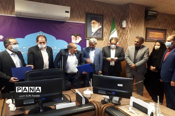 آیین تکریم و معارفه ذیحساب اداره کل آموزش و پرورش فارس