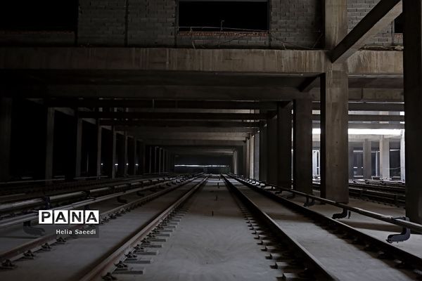 بازدید از نخستین پایانه زیر زمینی مترو