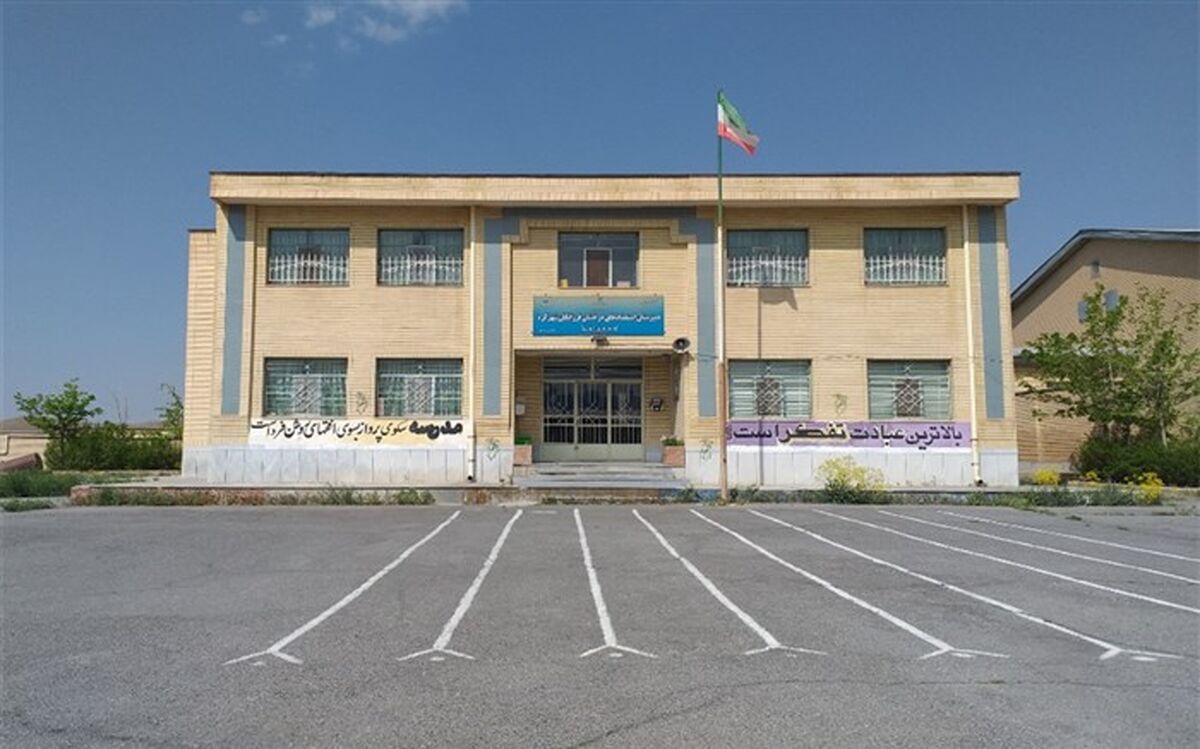 اجرای طرح مدام در دبیرستان فرزانگان شهرکرد