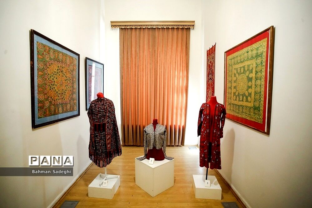موزه پوشاک سلطنتی مجموعه فرهنگی تاریخی سعدآباد