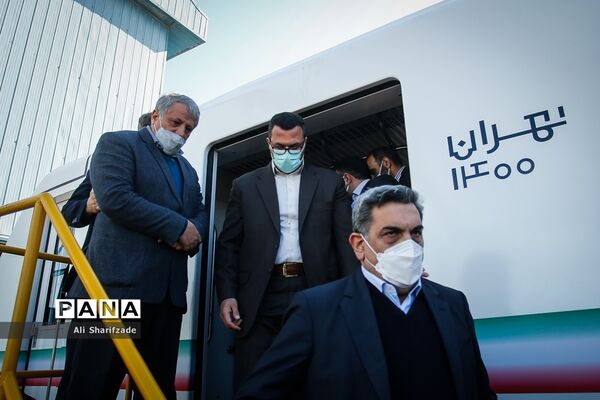 مراسم امضای تفاهم‌نامه بازسازی کامل ۳۱ رام قطار مترو تهران