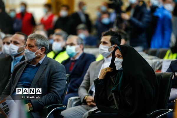 مراسم امضای تفاهم‌نامه بازسازی کامل ۳۱ رام قطار مترو تهران