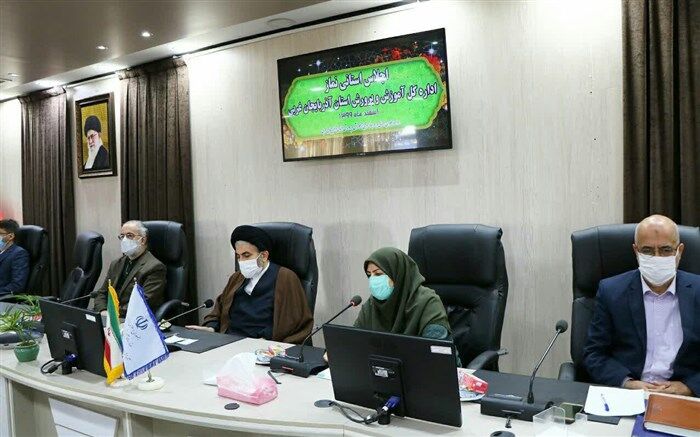 هدایت دانش آموزان به  ادای فریضه الهی نماز، وظیفه نظام تعلیم و تربیت است