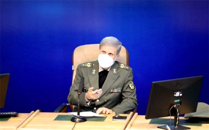 درخواست وزیر دفاع از جوانان چه بود؟