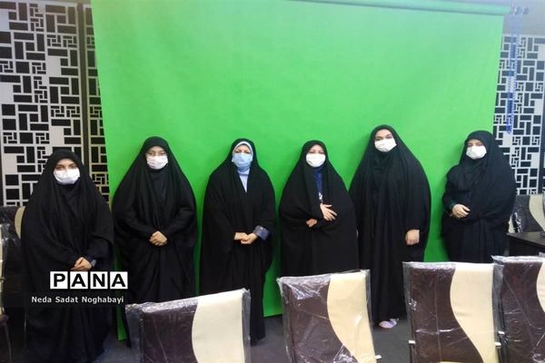 مناظره دانش آموزان مناطق 8 و 12 با موضوع حذف کنکور