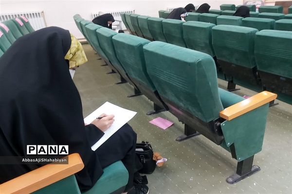 نشست خبری معاون پرورشی و تربیت بدنی کاشمر با خبرنگاران پانا