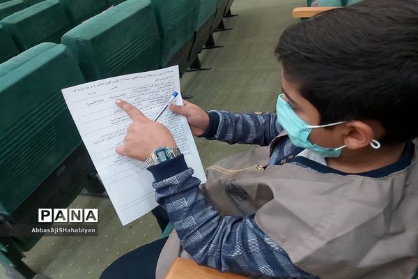 نشست خبری معاون پرورشی و تربیت بدنی کاشمر با خبرنگاران پانا