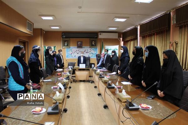 برگزاری نشست مجلس دانش‌آموزی به صورت تفکیک جنسیت در ناحیه 2 استان اصفهان