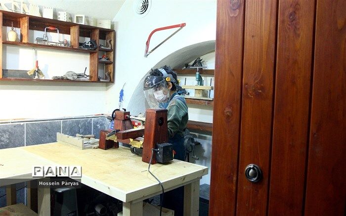 محمدپارسا قاضی، کم سن ترین هنرمند شاخص بین المللی هنرهای سنتی در جهان/ فیلم