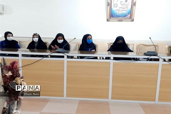 برگزاری نشست ادبی «پروین آسمان شعر» در زابل