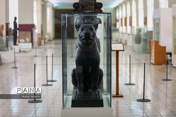 موزه ایران باستان