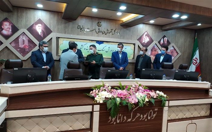 برنامه سه شنبه های روایت در اداره کل آموزش و پرورش استان زنجان کلید خورد