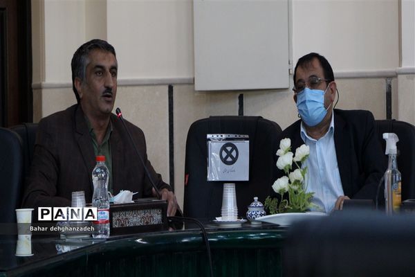 برگزاری سومین نشست مجلس دانش‌آموزی استان یزد