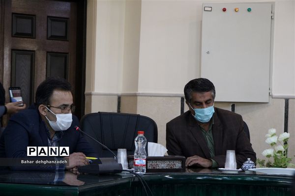 برگزاری سومین نشست مجلس دانش‌آموزی استان یزد