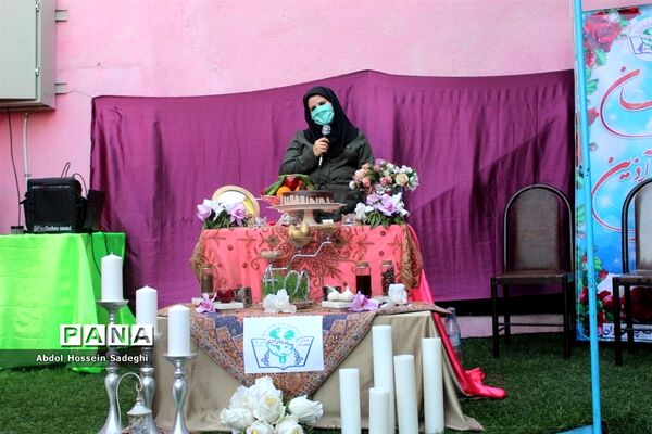 جشن عید روز در دبستان پیشتازان شهرستان بوشهر