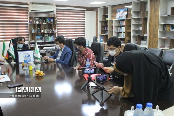 نشست هیات رئیسه مجلس دانش آموزی استان بوشهر