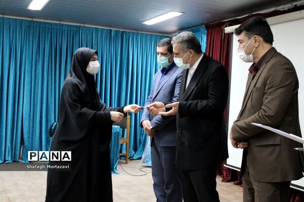 نشست هیات رئیسه و کمیته‌های مجلس دانش‌آموزی مازندران