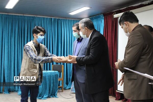 نشست هیات رئیسه و کمیته‌های مجلس دانش‌آموزی مازندران