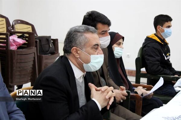 نشست هیات رئیسه و کمیته‌های مجلس دانش‌آموزی مازندران