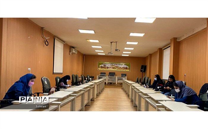 برگزاری مسابقات شطرنج  دانش آموزی شهر تهران به صورت منطقه قهرمان