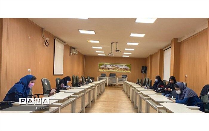 برگزاری مسابقات شطرنج  دانش آموزی شهر تهران به صورت منطقه قهرمان