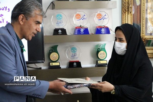 شورای اداری سازمان دانش آموزی استان