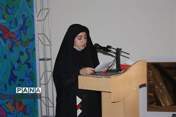 تقدیر از برگزیدگان مسابقات فرهنگی وهنری ابرکوه