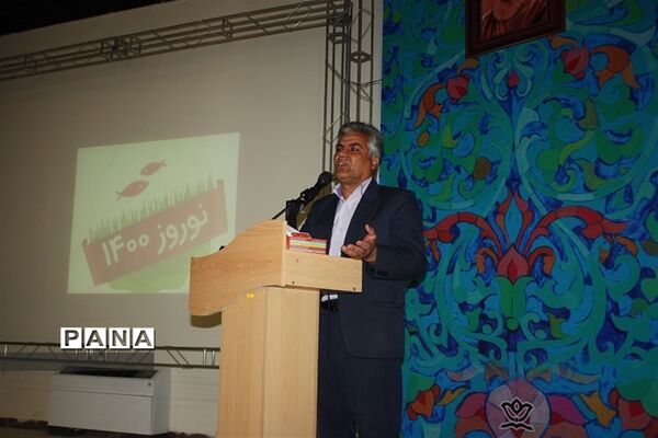 تقدیر از برگزیدگان مسابقات فرهنگی وهنری ابرکوه